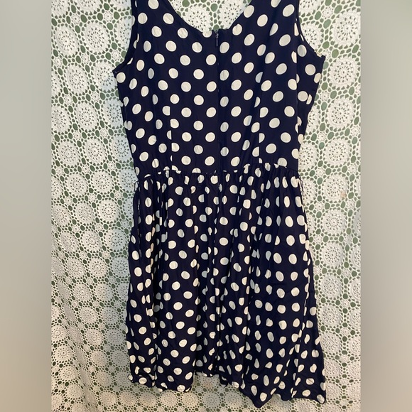 Banana Republic Dress - Picture 2 of 9